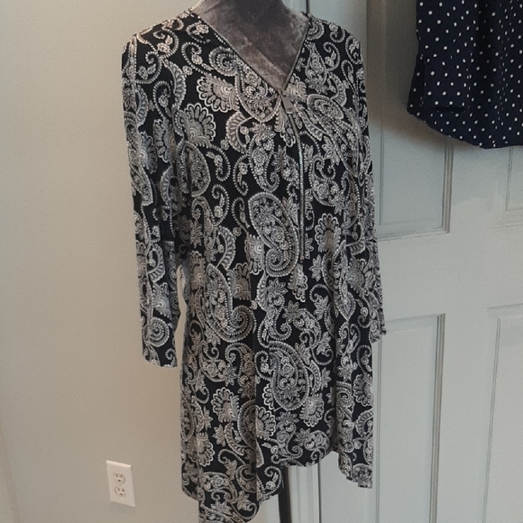2 BDL💋SZ 2X💋KAREN SCOTT Cotton Navy Polka Dot➕Cable & Gauge Paisley Tunic - Picture 2 of 13